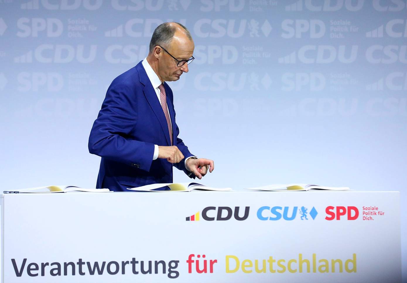 Signature coalition (Martin Rulsch) mai 2025 photo Martin Rulsch, Wikimedia Commons, CC BY-SA 4.0, CC BY-SA 4.0 <https://creativecommons.org/licenses/by-sa/4.0>, via Wikimedia Commons
