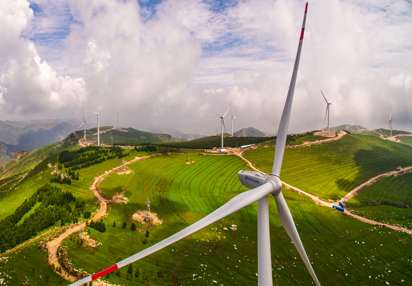 Wind Farm in Guangling County, Shanxi Hahaheditor12667, CC BY-SA 4.0 <https://creativecommons.org/licenses/by-sa/4.0>, via Wikimedia Commons