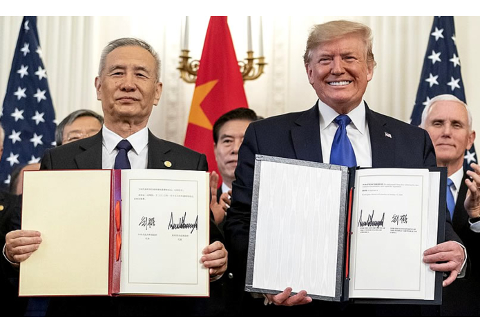 White House from Washington, DC — Signing Ceremony Phase One Trade Deal Between the U.S. & China, Domaine public, https://commons.wikimedia.org/w/index.php?curid=85937181